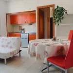 威尼斯公寓 *